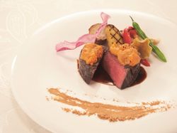 特選和牛フィレ肉とロース肉のグリエ
お好みの産地セレクトで
〈鹿児島・佐賀・常陸・とちぎ・仙台〉