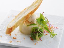 真鯛のブランダード
ポッタルガを添えて