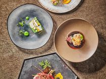 歴史に名を残した著名人たちに愛された老舗料亭のフルオーダーメイドメニュー