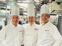 総料理長 小濱雅説