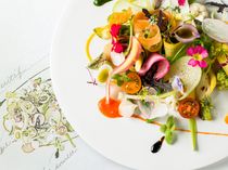 1組様ずつ打合せをして一緒に創り上げる世界に一つだけの最高のメニュー