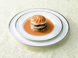 フォアグラのテリーヌ パイ仕立て