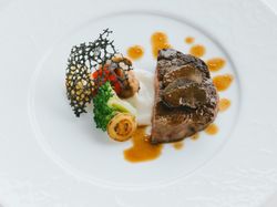 ~花結(Hanamusubi)18,000~【肉料理】