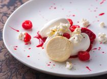 独創的にアレンジされた極上スイーツ