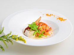 ポワソン・オマール海老のポワレと鰆の西京味噌焼き アサリのソースで