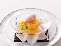 デセール・パルファン恋心をイメージした香水をデザートに