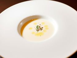 「おばあちゃんが大切に育てた“じゃがいも”のヴィシソワーズ」