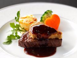 和牛フィレ肉のロッシーニ