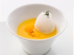 季節野菜のポタージュ カプチーノ仕立て