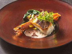 "料理長厳選"奇跡の海老と真鯛のオーブン焼き 日本のアンチョビ 塩辛との出逢い