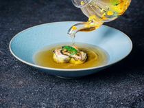 各会場専用キッチン完備!年配ゲストにも嬉しい和風のお料理も◎