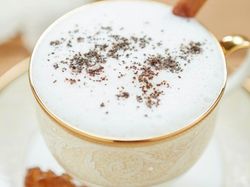 挽きたて豆のコーヒー&紅茶