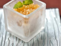 お口直しの季節のグラニテ