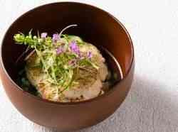 〆の鯛茶漬け(国産米使用)