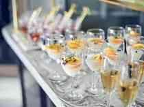 デザートブッフェをはじめ、お茶漬けブッフェ、ピンチョスなどオリジナル料理も人気