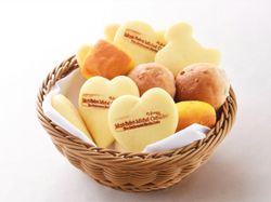 自家製焼きたてパン