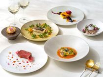 地元食材・旬な食材・厳選した食材/お料理でおふたりのルーツをたどる
