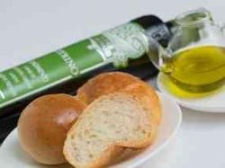 パン盛り合わせ~高級レモンオイルを添えて~