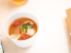 フカヒレの茶碗蒸し(中華)