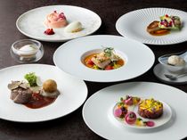 シェフが自ら生産者を訪れ厳選した 新鮮で上質な旬の食材を使用した料理の数々