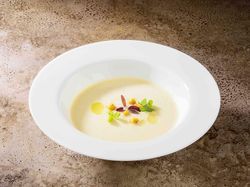季節野菜のポタージュスープ