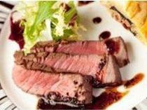 食材にも徹底的にこだわりを。おふたりだけのオートクチュールメニューは世界に一つだけの特別メニュー