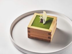  京都宇治抹茶と丹波大納言の桝パフェ仕立て