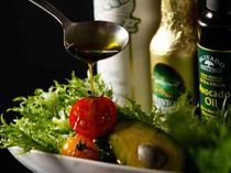 お料理は五感で楽しむもの。「美味しい」に「魅せる」演出を重ねることでゲストに最高の思い出を