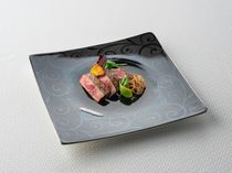 お肉料理お好きな1品をチョイス