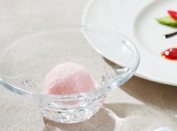 沖縄県産アセロラのソルベ