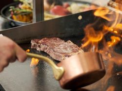 炎のフランベ演出