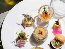 厳選された食材を使用した、素材にこだわるお料理を