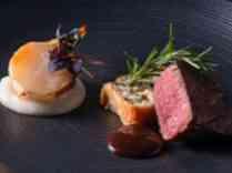 牛フィレステーキと蕪のロースト 赤ワインソース