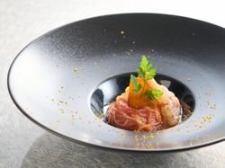 沖縄県産車エビとカラスミの冷製カッペリーニ