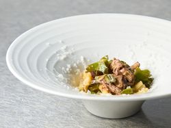 山原豚の赤ワイン煮と島マーミ(島豆)のカサレッチェ