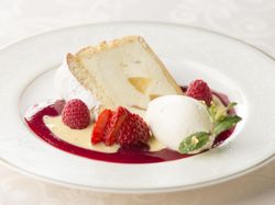 洋梨のシャルロット