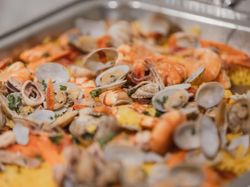 お二人好みで選べる”パスタorパエリア”