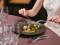 素材と温度にこだわった料理