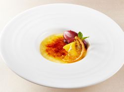 オレンジのブリュレ ピスタチオアイス