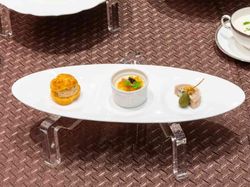 サーモンリエット・グジェール
カリフラワームースとコンソメジュレ
若鶏のバロンティーヌ