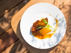 フォアグラのソテー 旬の柑橘とみかんのソース