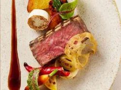 黒毛和牛ロース肉のグリエ 赤ワインソース