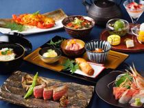 地元の旬素材を盛り込んだシェフ渾身のおもてなし料理