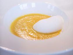 【旬の野菜】をしようした濃厚ポタージュ