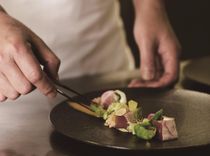 おふたりのゲストへのおもてなしの心をお料理に