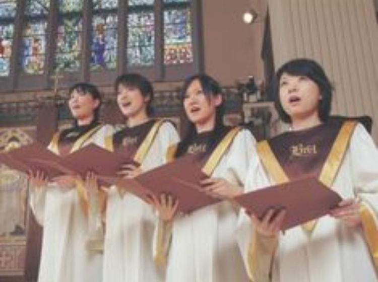 ブルーミントンヒル 歴史ある英国教会から名を受け継いだセント・マーティン大聖堂の画像4