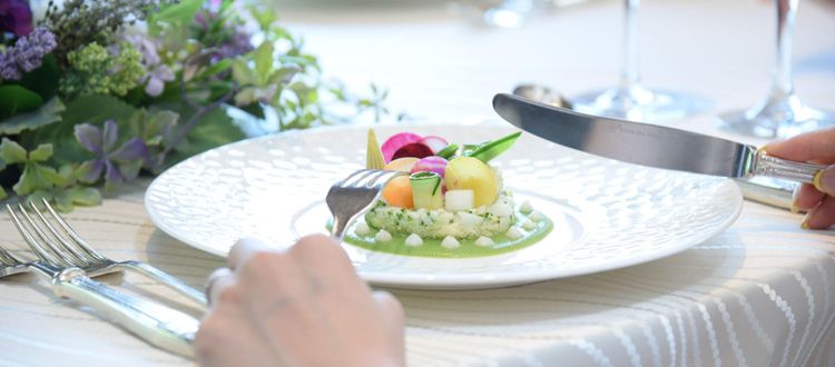 ブルーミントンヒル 佳き日にふさわしい上質なひと皿をご提供いたします。の画像1