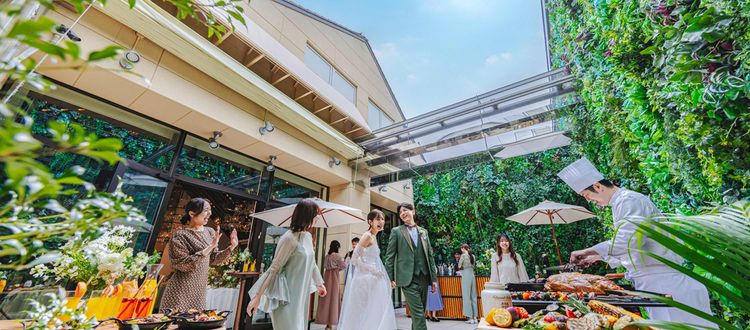 宮の森フランセス教会 開放的なインナーガーデンと、ゲストを迷わせないバリアフリーの画像