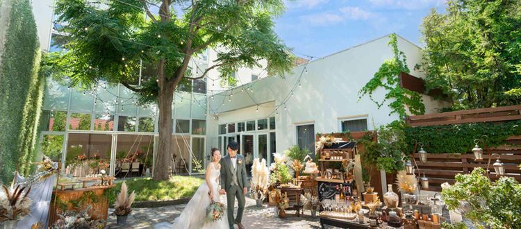 アールベルアンジェ札幌 青い空と緑、自然と笑顔が溢れるプライベートガーデンの画像