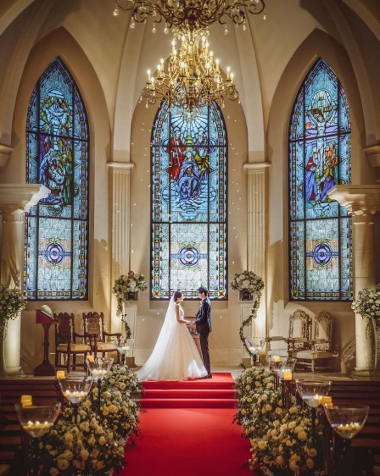 ローズガーデンクライスト教会 日々の礼拝も行われる本物のプロテスタント教会で愛を誓うの画像1